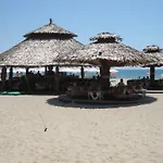 فندق Tropics & Venera