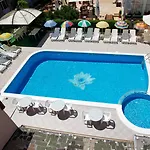 Tropics & Venera 3* سفيتي فلاس