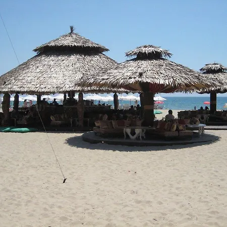 Hotel Tropics & Venera