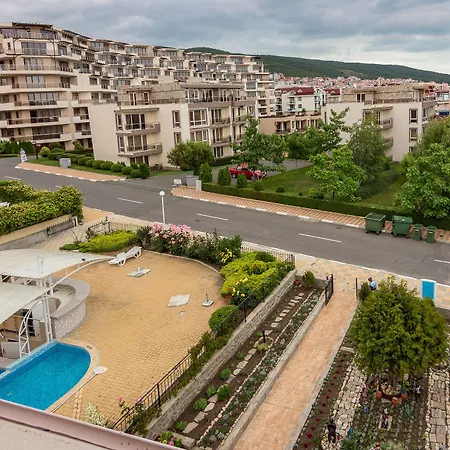 Tropics & Venera Sveti Vlas