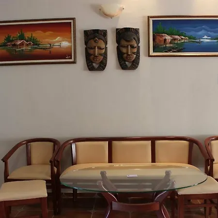 Hotel Tropics & Venera 3*